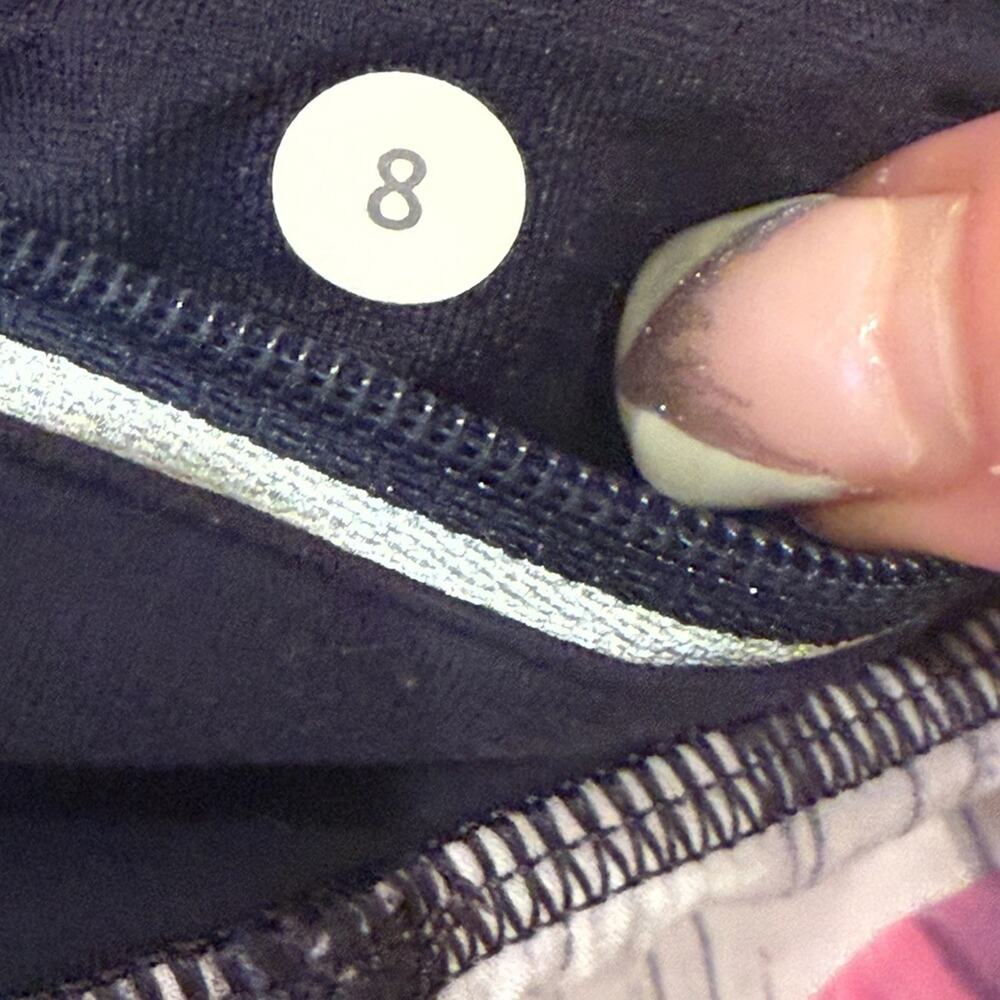 Lululemon Women's Multi-Color Athletic Shorts 8 - Picture 2 of 6